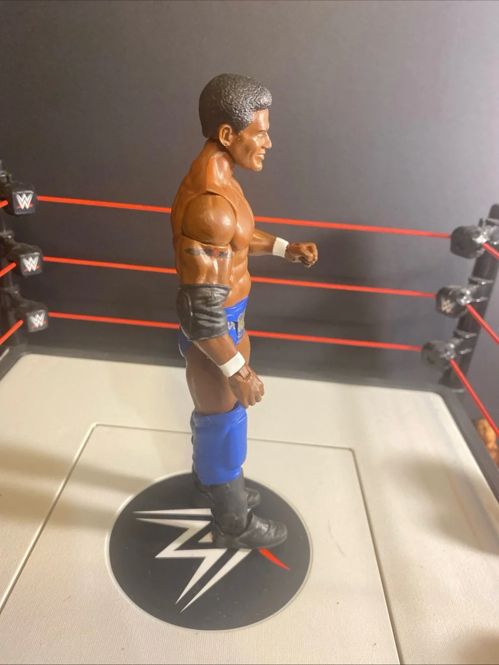 Darren Young‎ WWE 2011 Mattel Battle Back 21 Action Figure